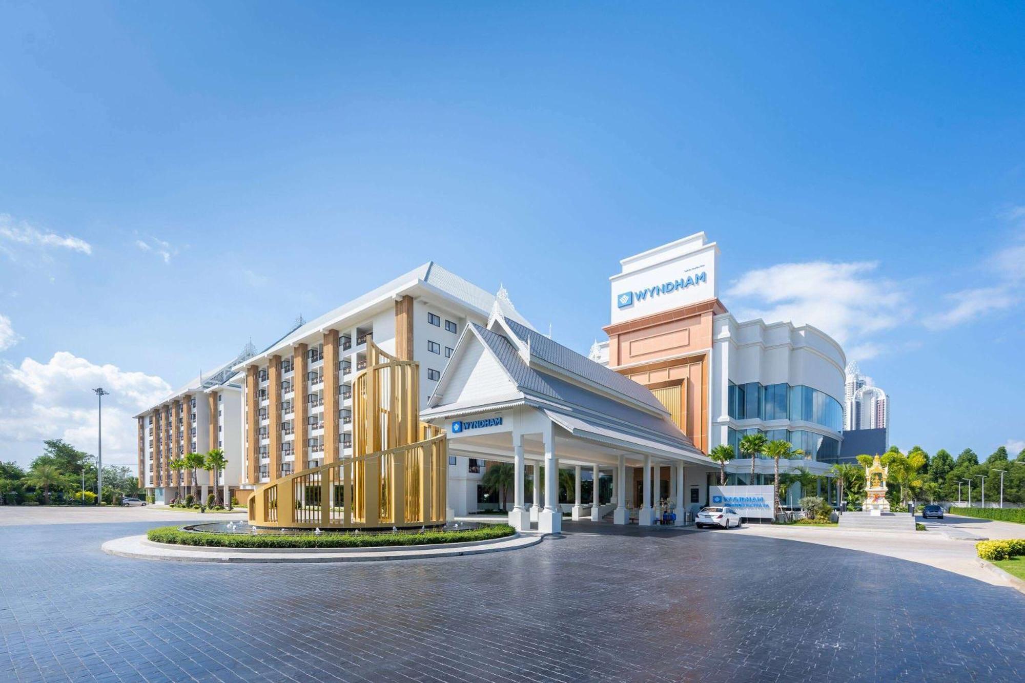 Wyndham Jomtien Pattaya Hotell Na Chom Thian Eksteriør bilde