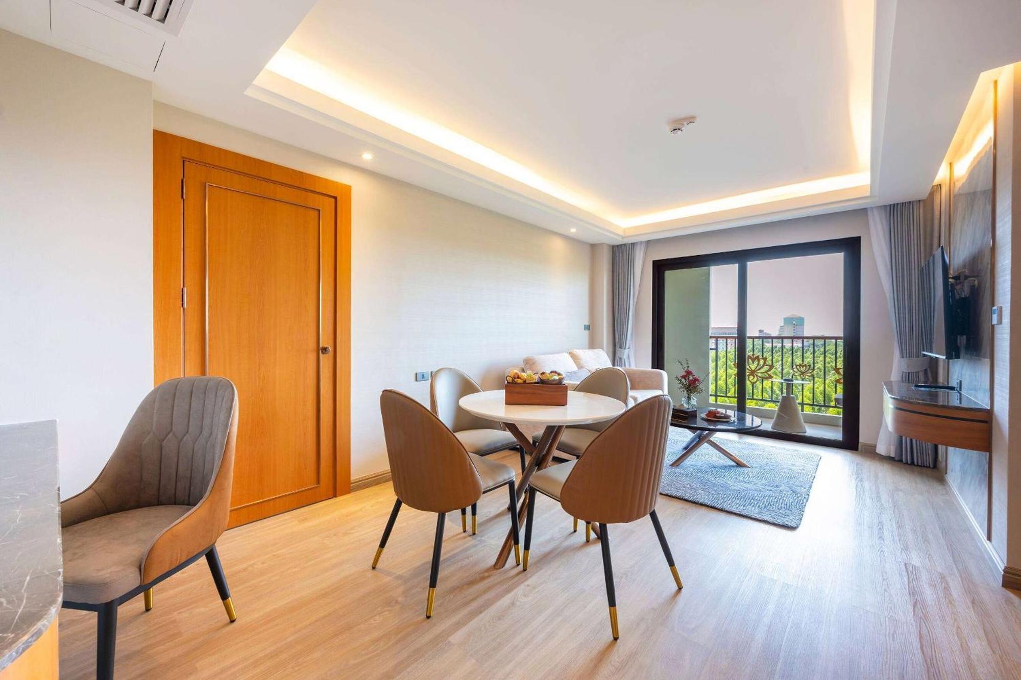 Wyndham Jomtien Pattaya Hotell Na Chom Thian Eksteriør bilde